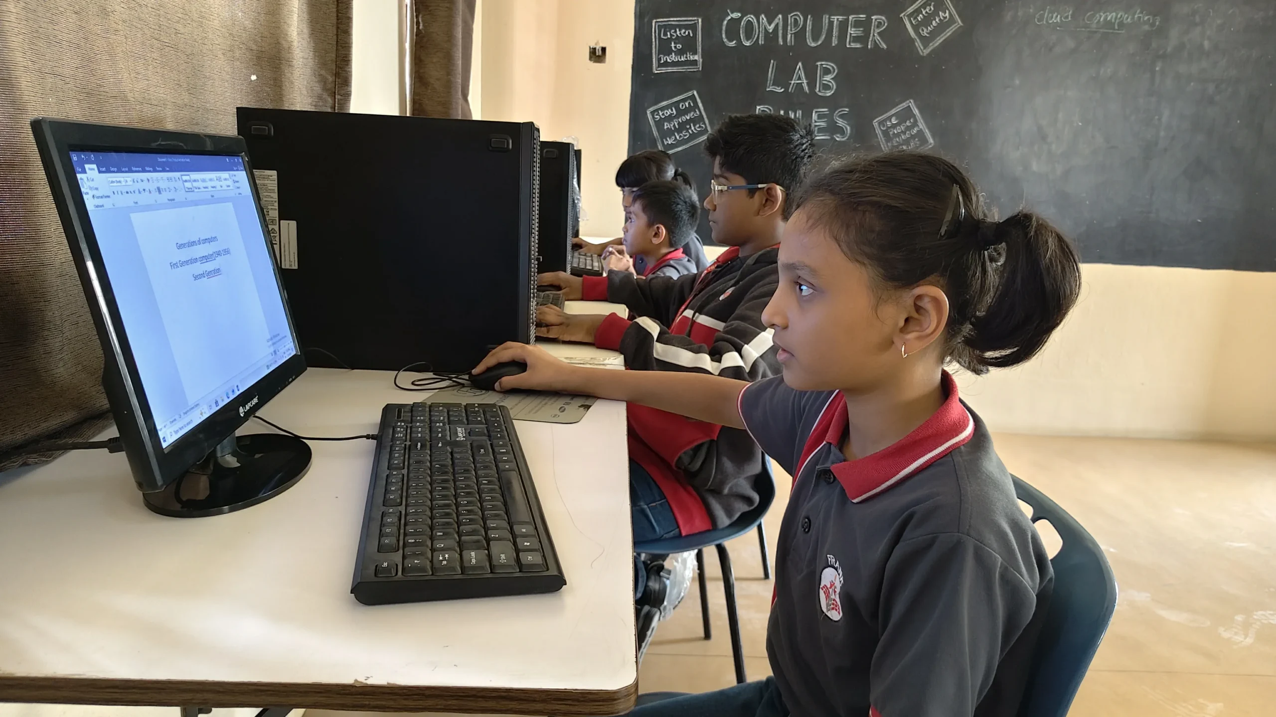 Computer 4